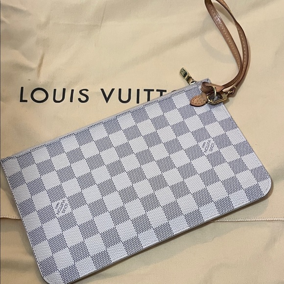 Authentic Louis Vuitton Excellent condition Neverfull Damien Azur with clutch - Picture 2 of 16